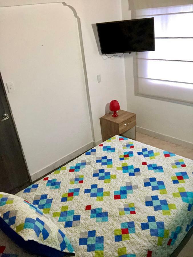 בוגוטה Aloha Hostel מראה חיצוני תמונה